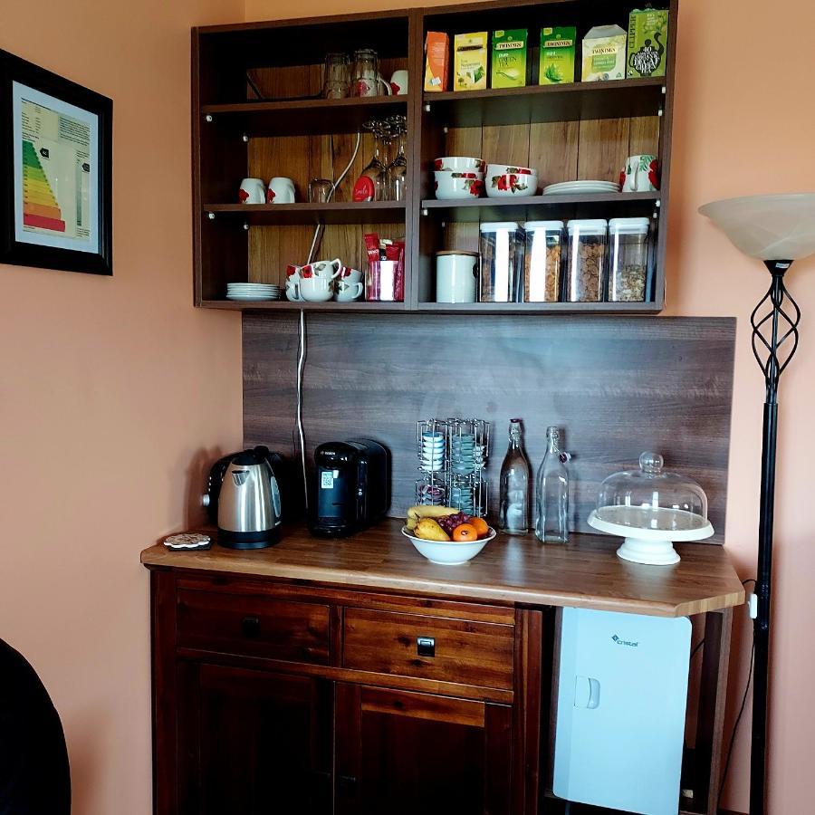 Ros Na Gcloch Bed & Breakfast Westport Eksteriør bilde