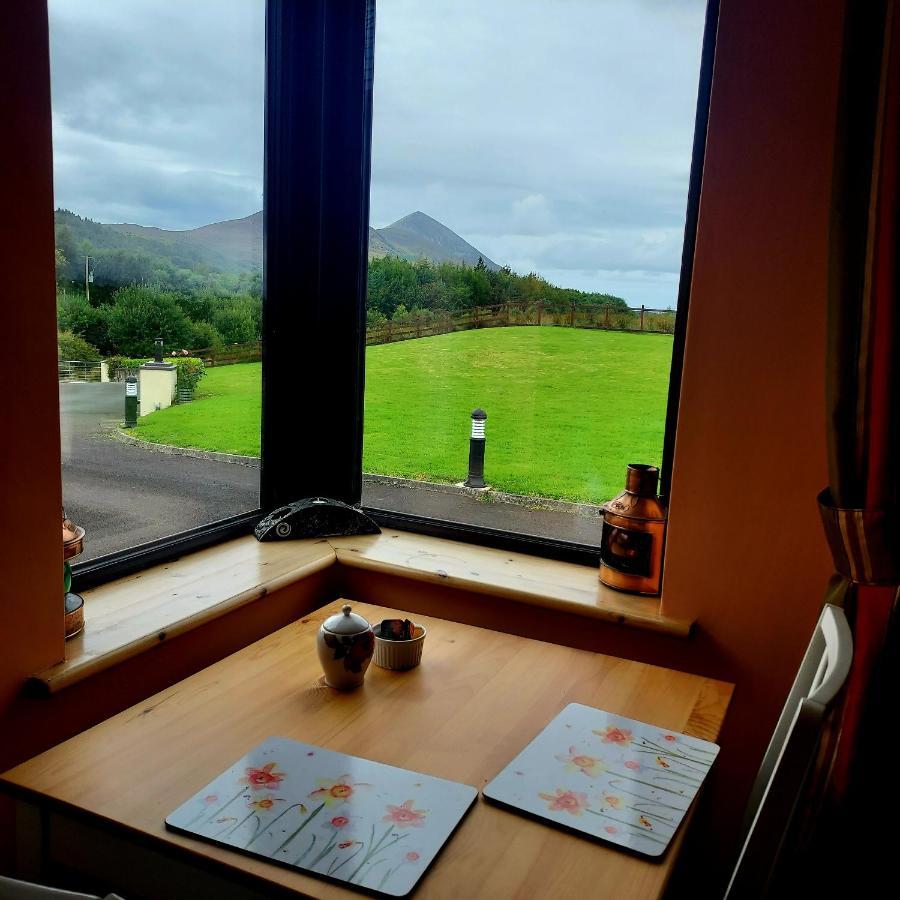 Ros Na Gcloch Bed & Breakfast Westport Eksteriør bilde